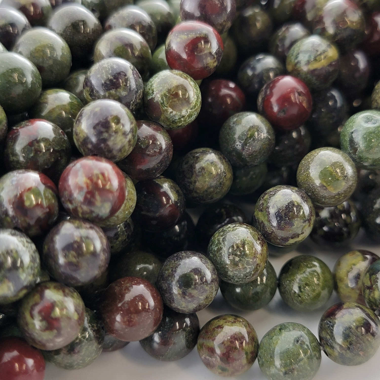 Dragon Blood Jasper Bloodstone Natural Smooth Round Beads (Dragon Stone)
