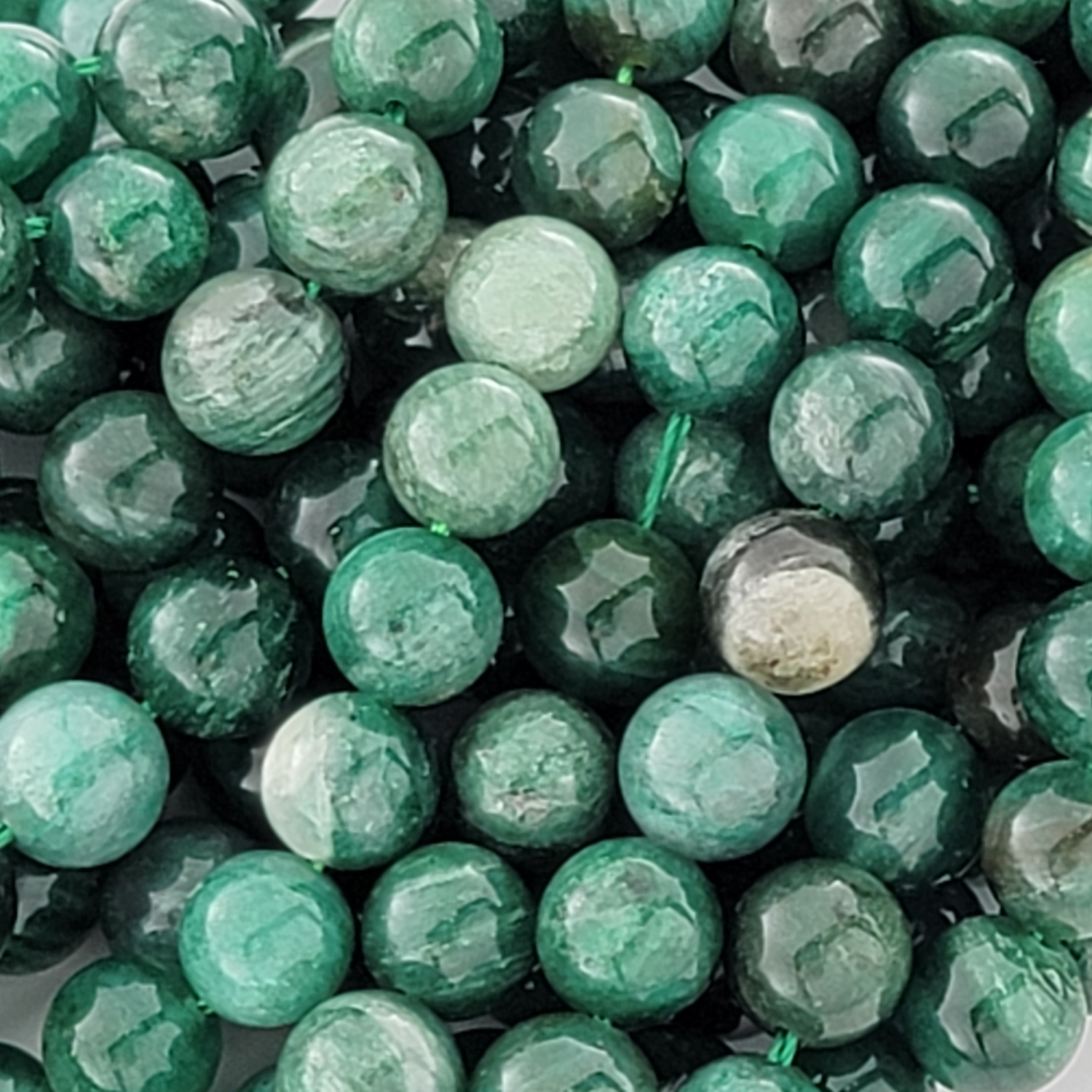 Green Fuchsite Mica Natural Smooth Round Beads