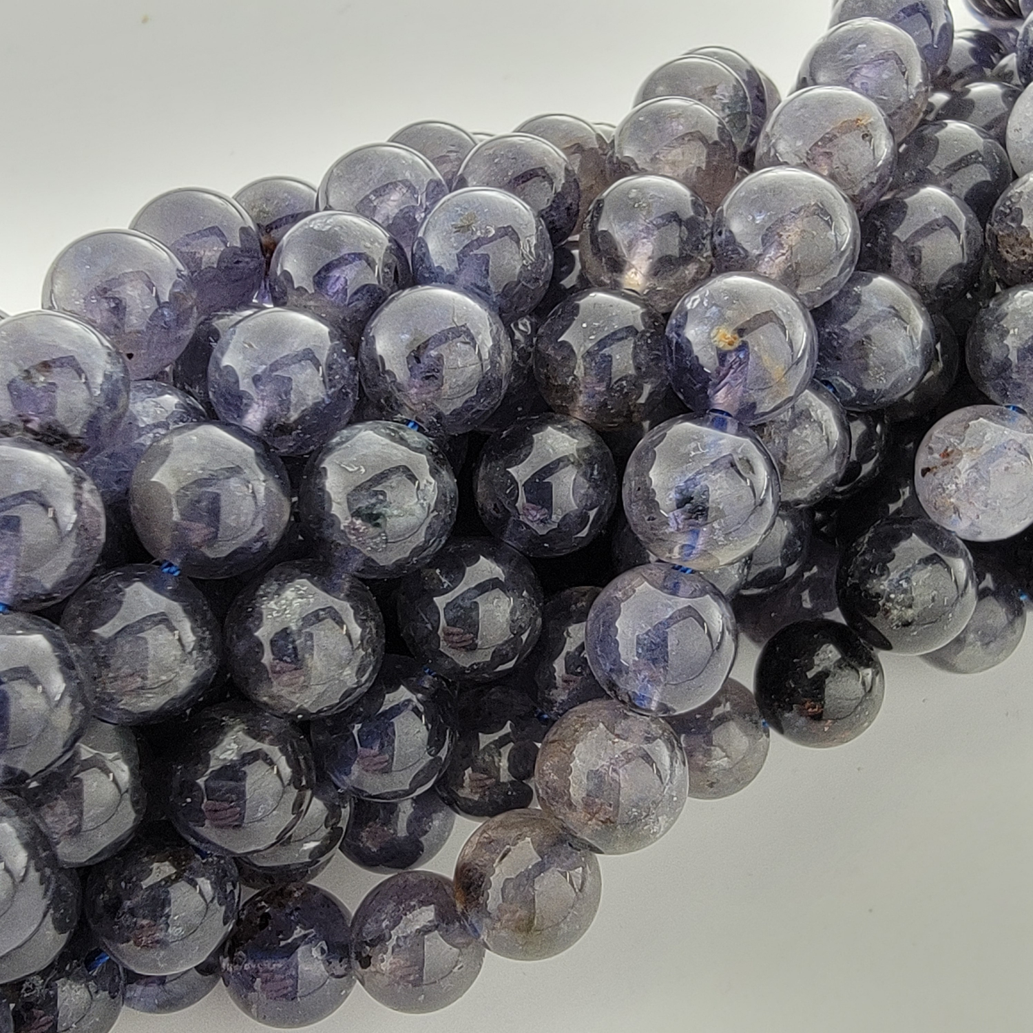 Iolite Cordierite Natural Smooth Round Beads (Water Sapphire)