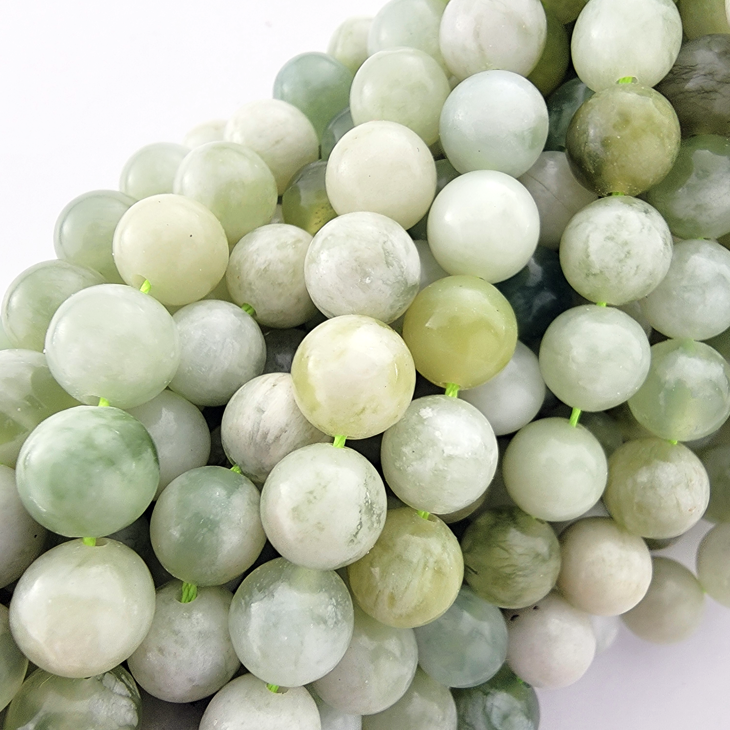 Serpentine Jade Natural Smooth Round Beads