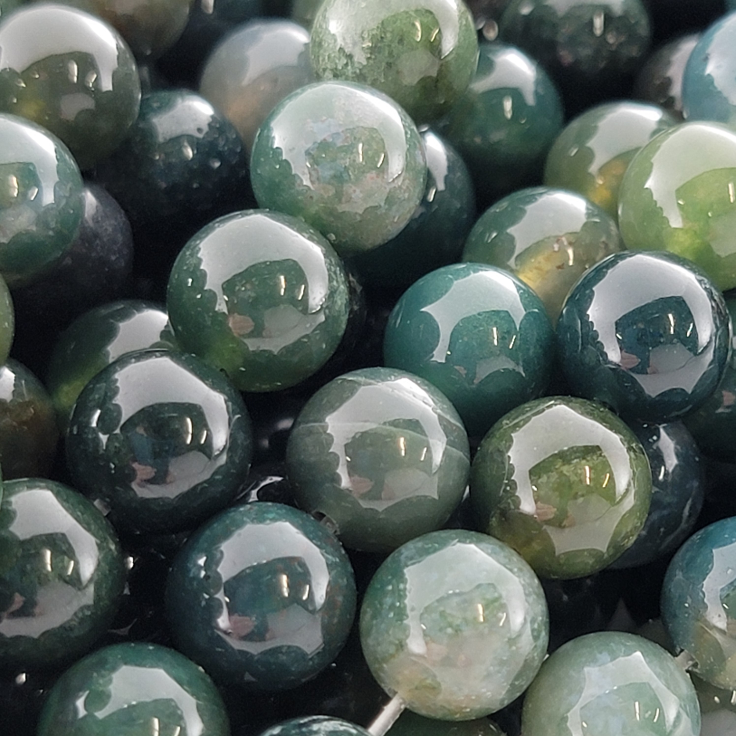 Moss Agate Natural Smooth Round Beads