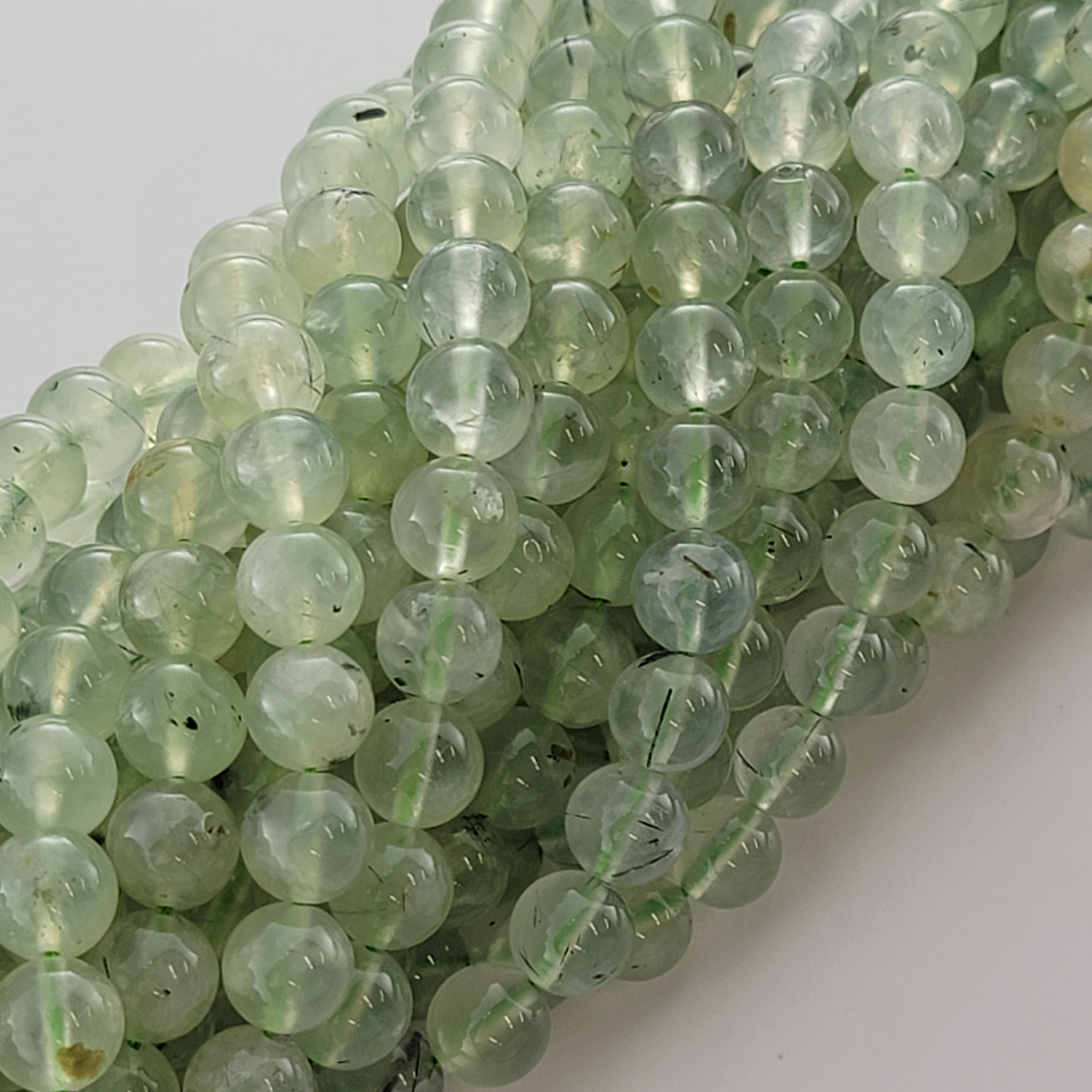 Prehnite Natural Smooth Round Beads